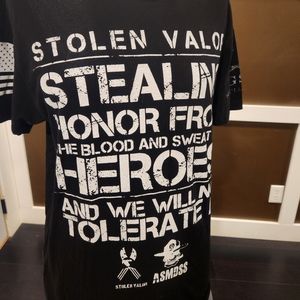 Men's med Grunt Style shirt